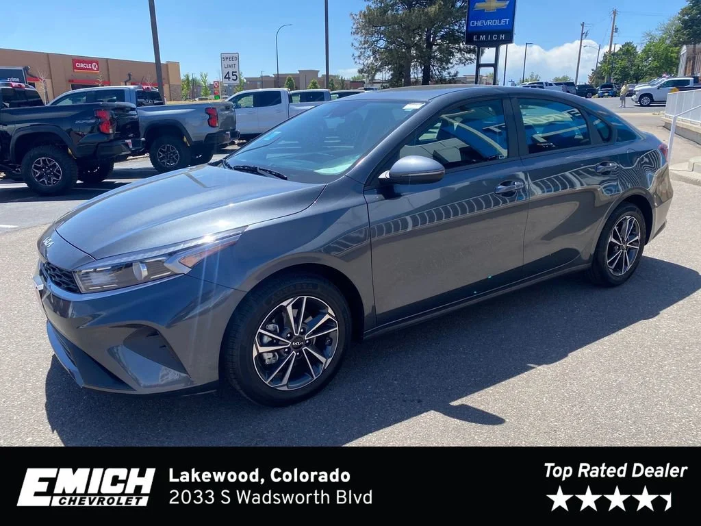 2024 Kia Forte LXS AT's photo