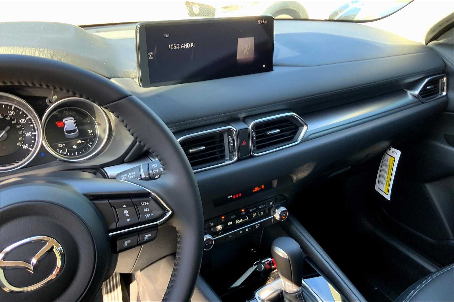 2025 Mazda CX-5 S Preferred package - Photo 6