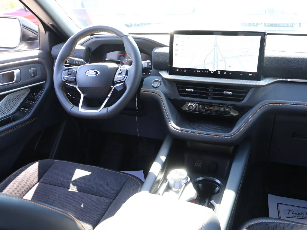 2026 Ford Explorer Tremor - Photo 14