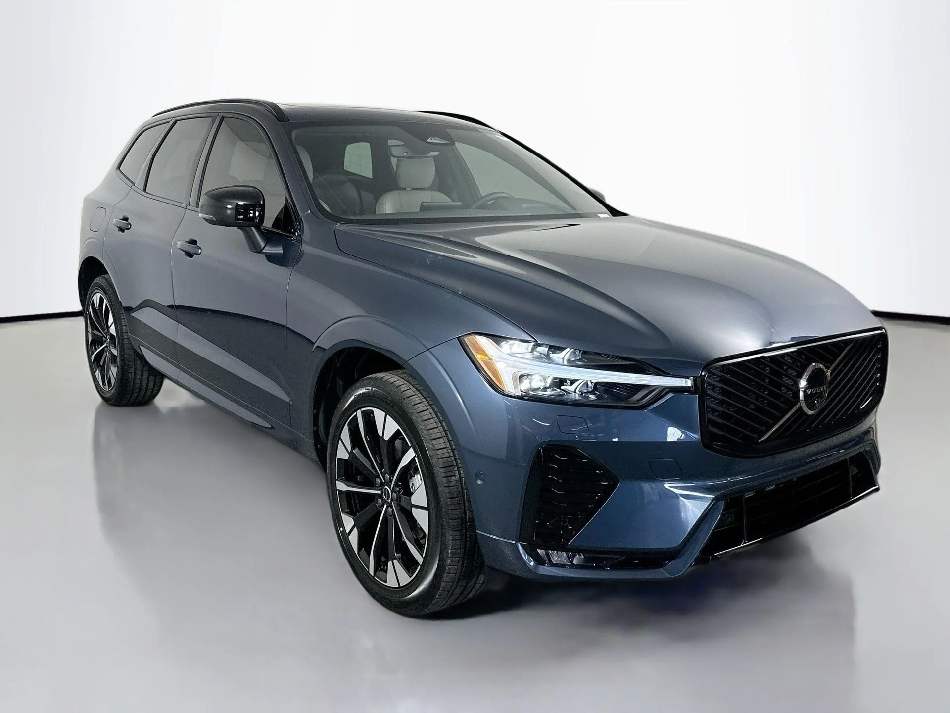 New 2026 Denim Blue Volvo Plus image 3