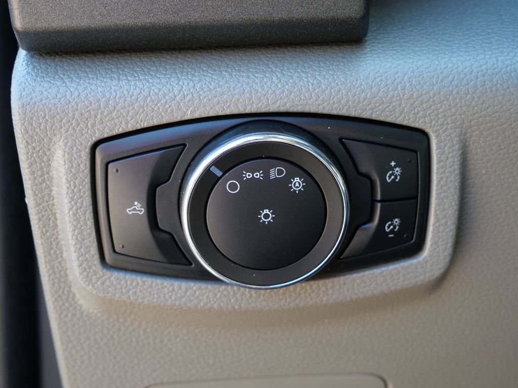 Certified Used 2022 White Ford XLT image 18