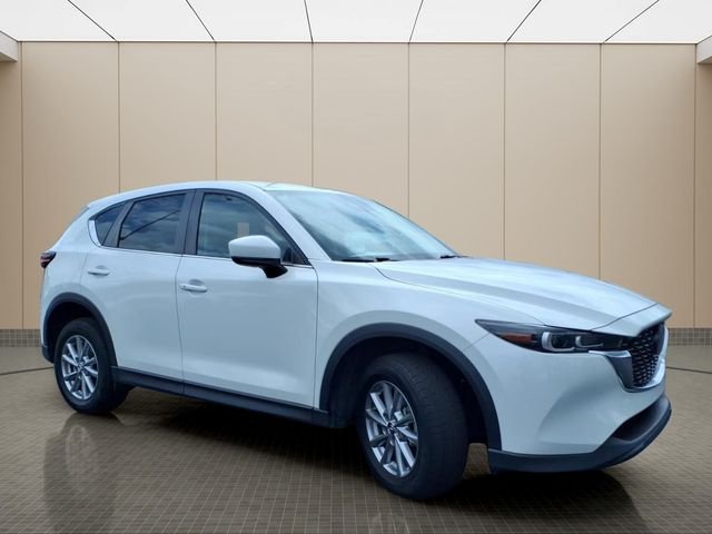 Used 2023 White Mazda 2.5 S Preferred Package image 4