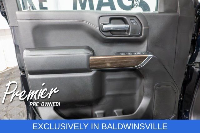 Used 2019 Black Chevrolet RST image 14