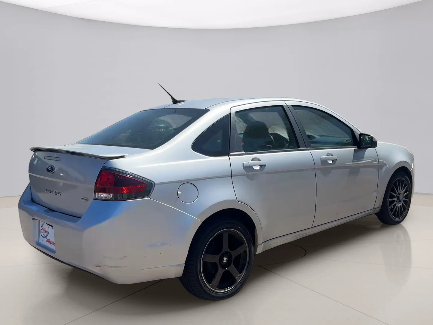 Used 2011 Silver Ford SES image 5