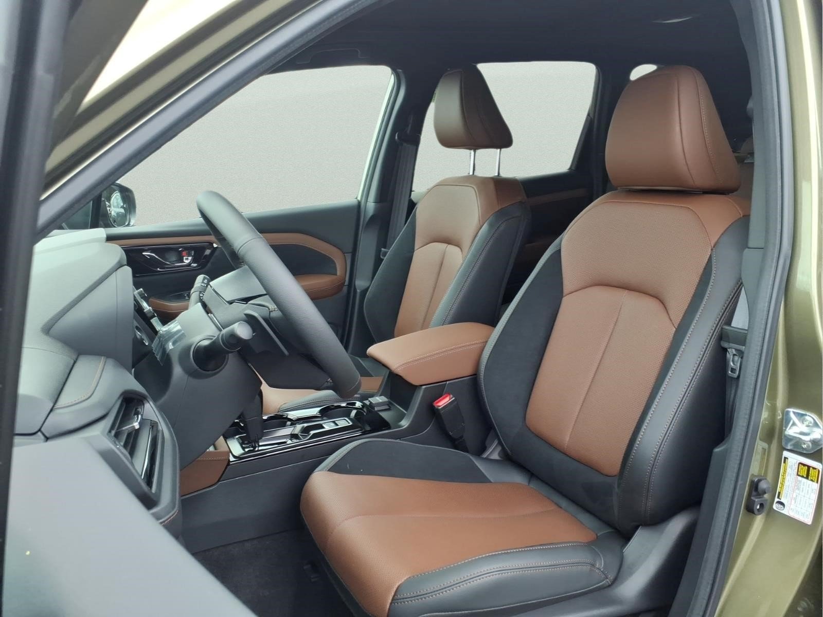 New 2026 AUTUMN GREEN METALLIC Subaru Touring Hybrid image 5