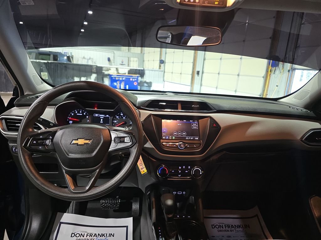 Used 2021 Blue Chevrolet LS image 15