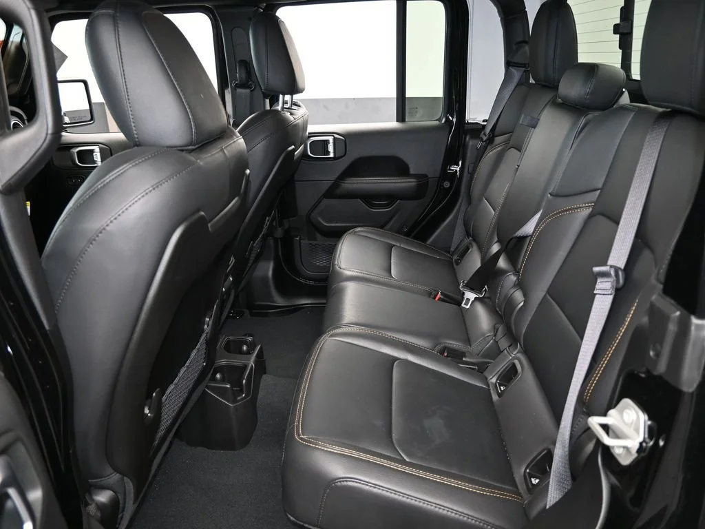Used 2024 Black Clearcoat Jeep Sport S image 32
