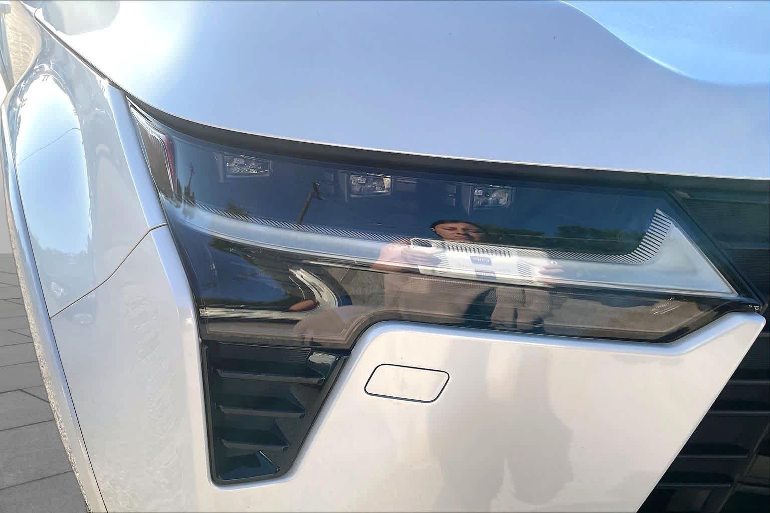 Used 2024 Eminent White Pearl Lexus Luxury+ image 28