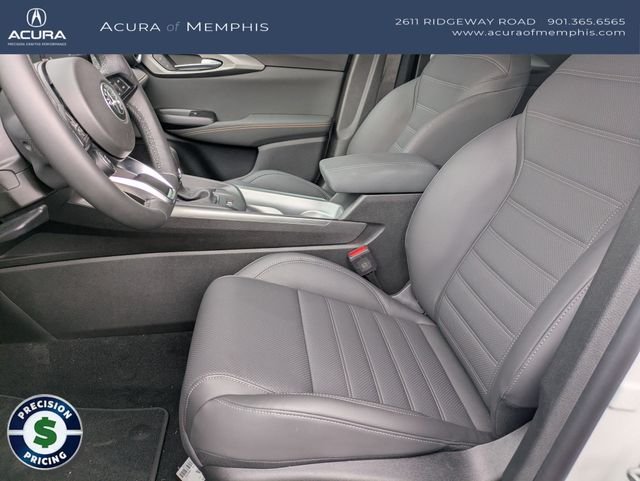Used 2025 White Alfa Romeo Base image 21