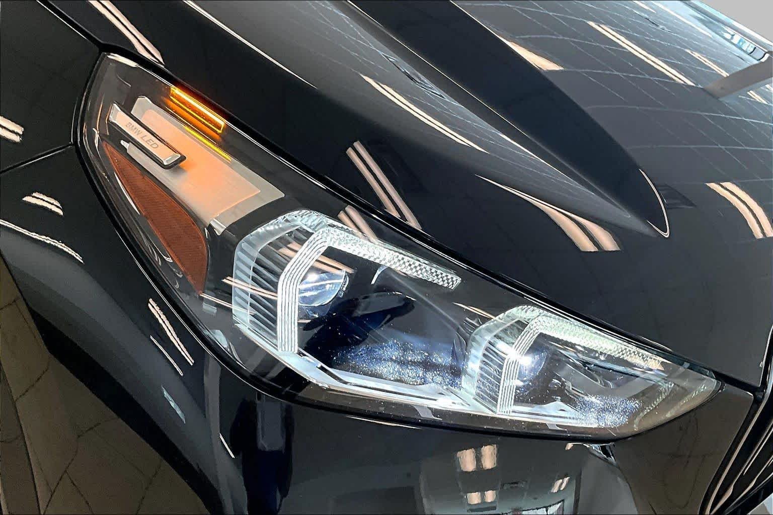 Used 2023 Black Sapphire Metallic BMW xDrive28i image 27