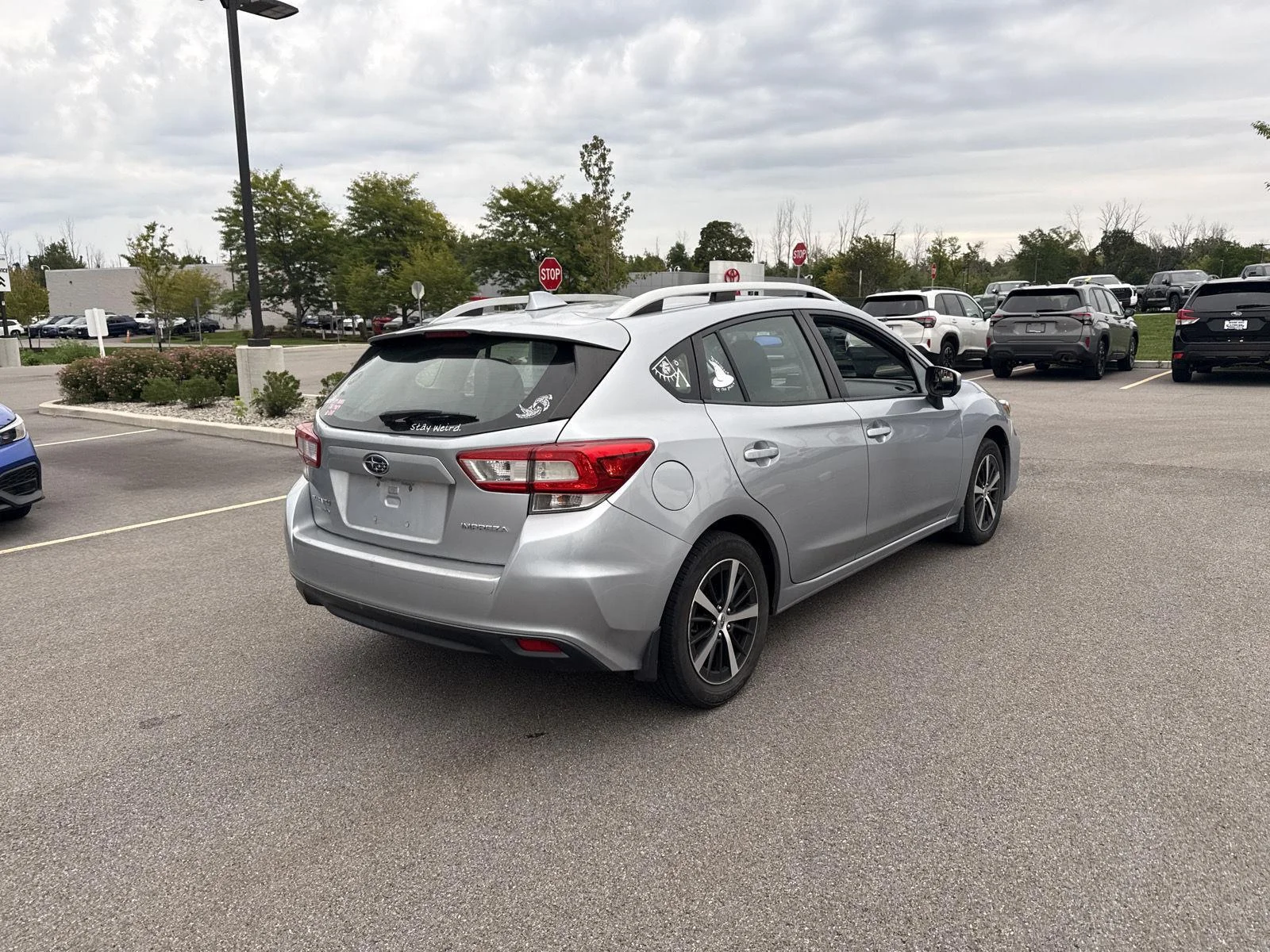 Used 2019 Ice Silver Metallic Subaru Premium image 4