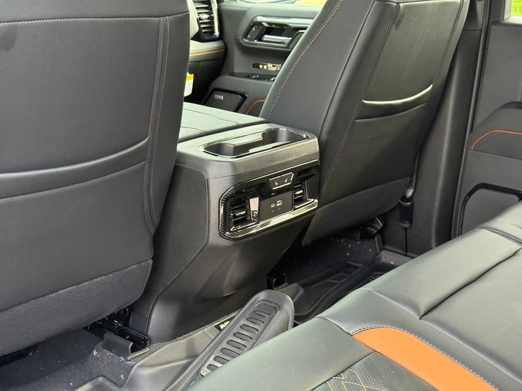 New 2026 Onyx Black GMC AT4 image 25