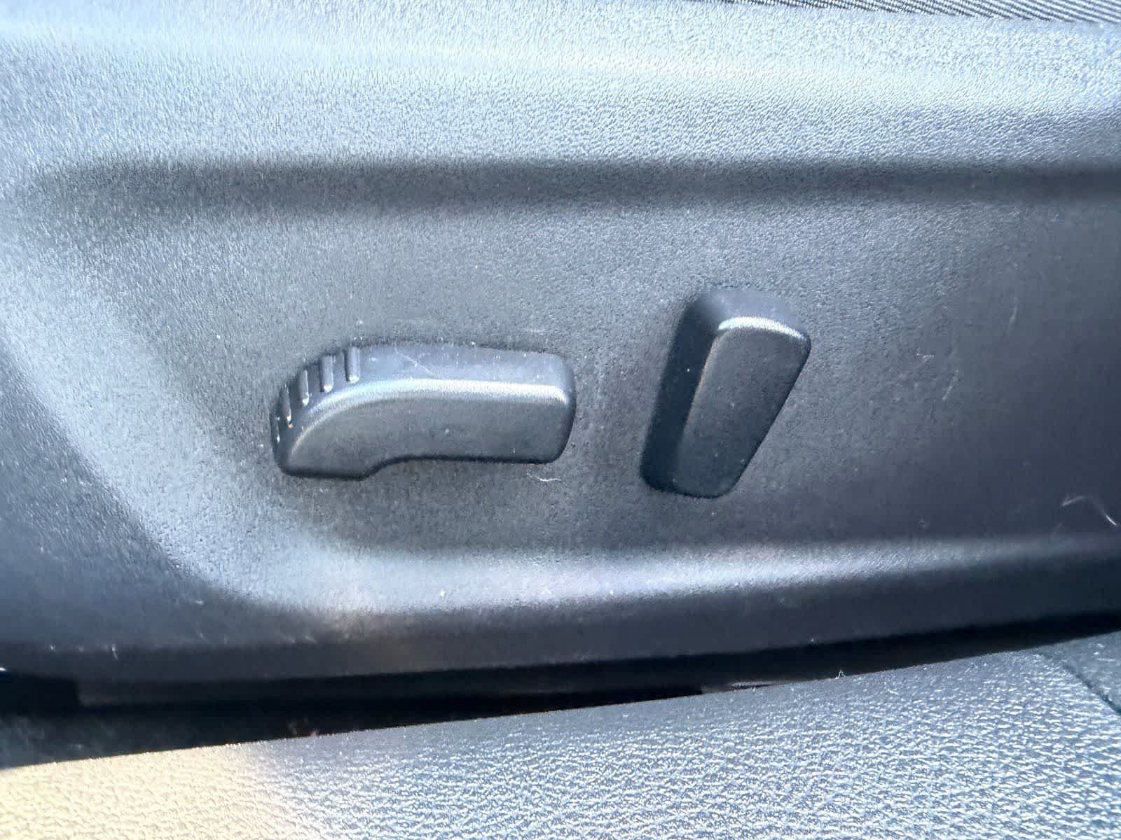 Used 2019 Gun Metallic Nissan 2.5 S image 7