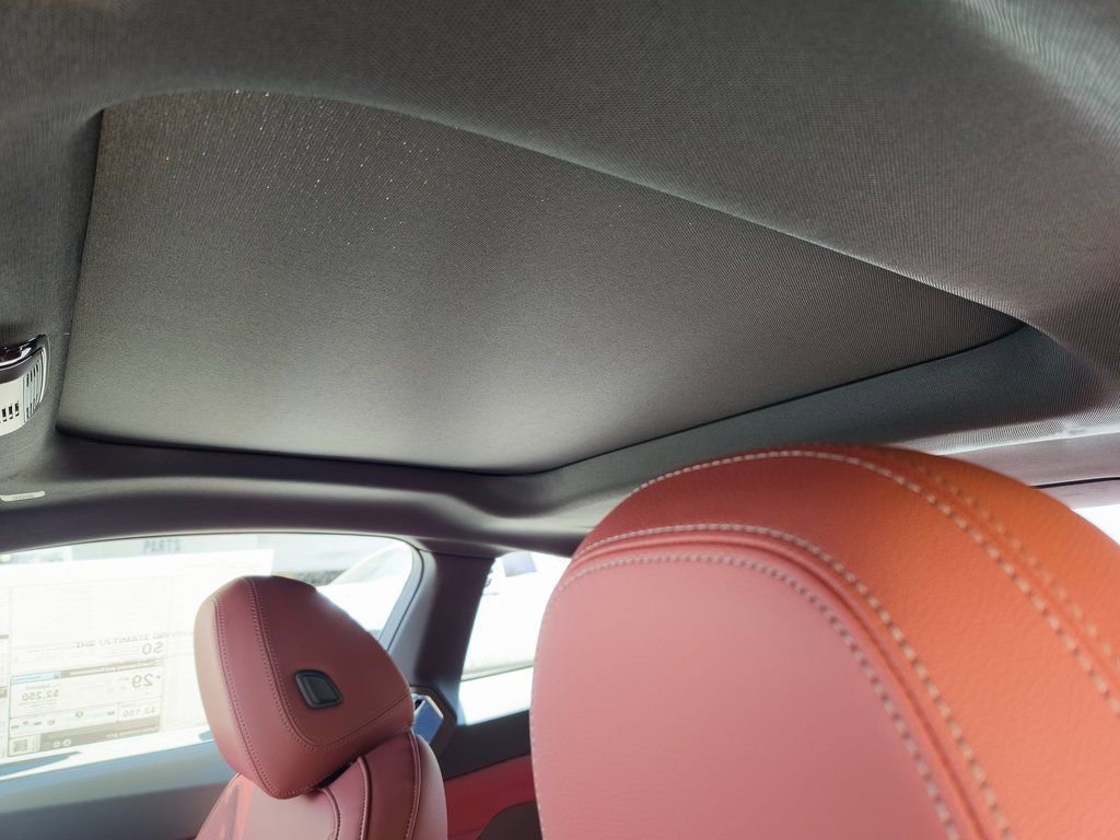 2026 BMW 4 Series M440i - Photo 16