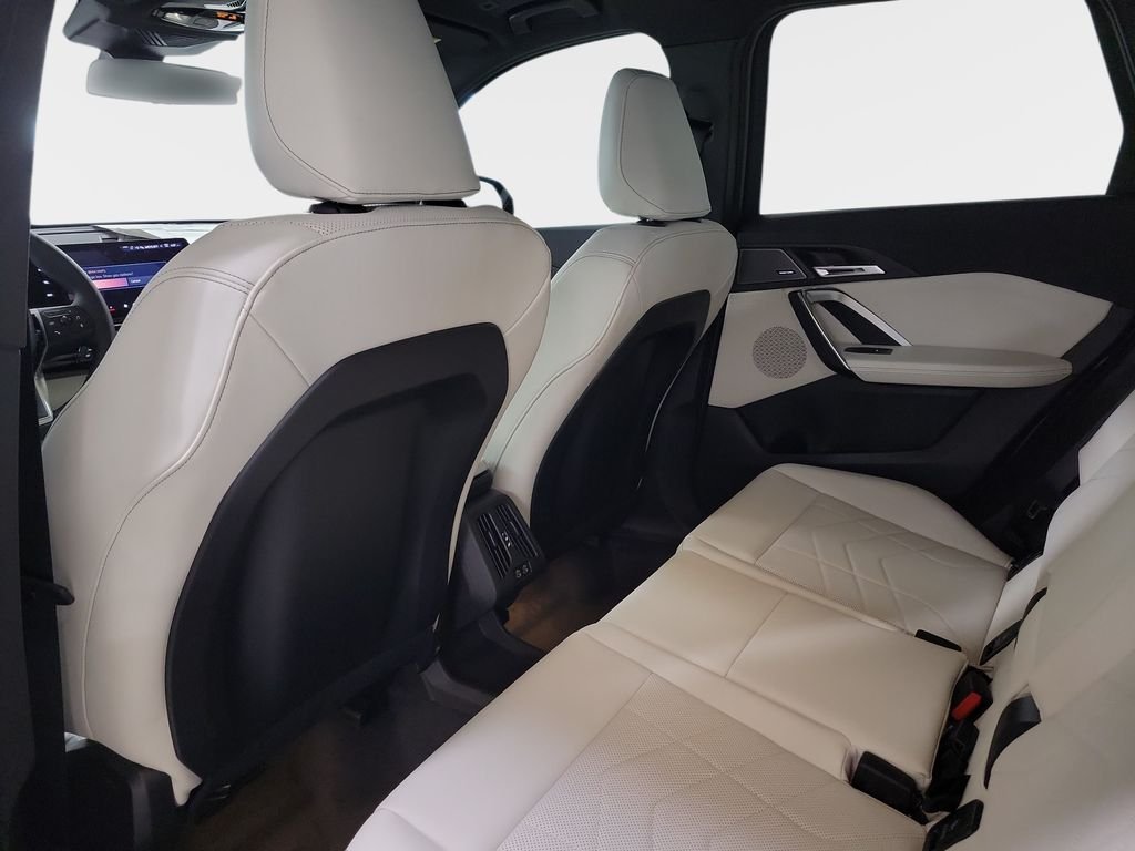 2026 BMW X1 XDrive28i - Photo 11