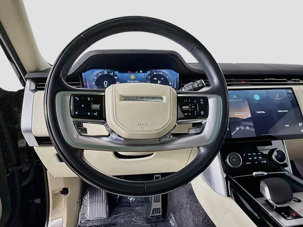 Used 2023 Black Land Rover SE image 11