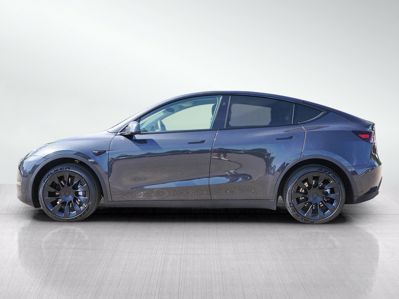 Used 2024 Tesla Model Y Long Range with VIN 7SAYGAEE2RF042910 for sale in South Saint Paul, Minnesota