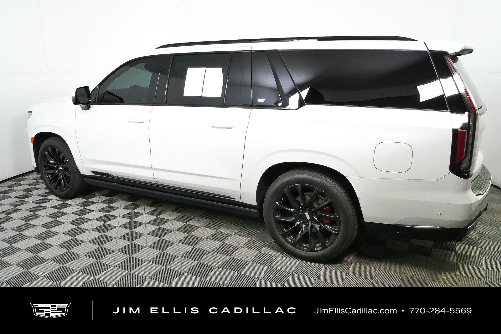 Used 2023 Crystal White Tricoat Cadillac 4WD Sport Platinum image 25