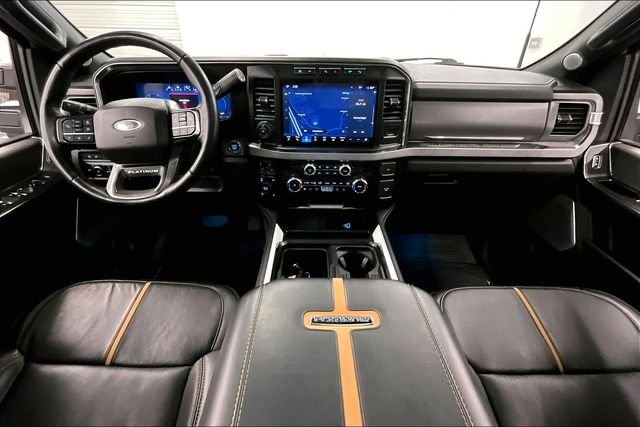 2024 Ford F-350 Super Duty Platinum - Photo 15