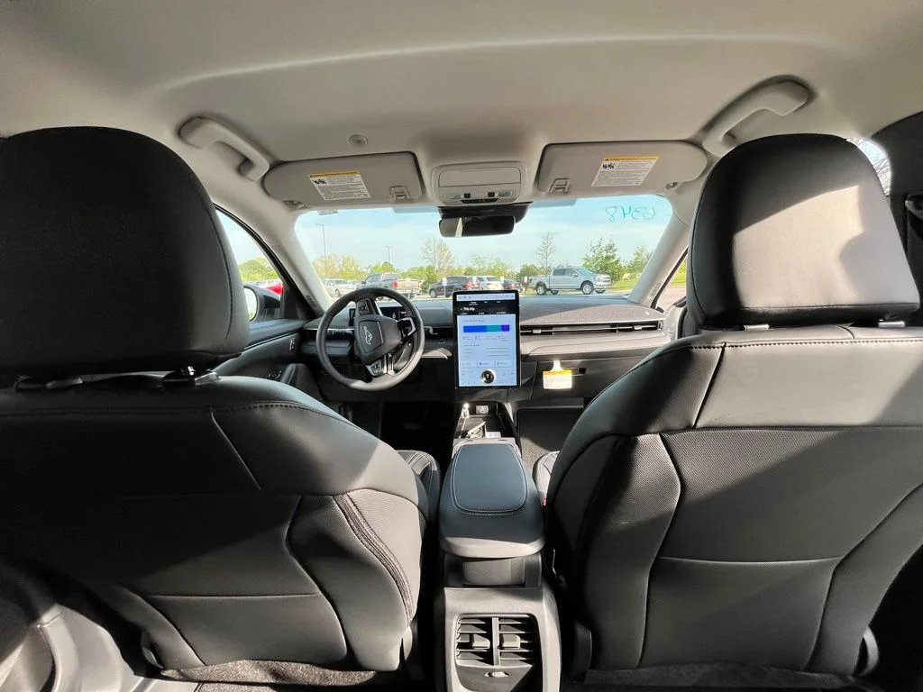 New 2026 White Ford Premium image 13