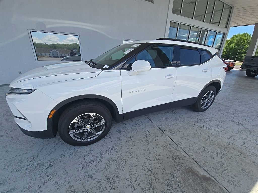 2024 Chevrolet Blazer 2.0T 2LT FWD's photo
