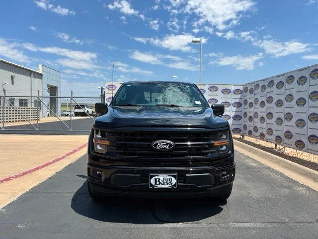 New 2026 Agate Black Metallic Ford XLT image 3