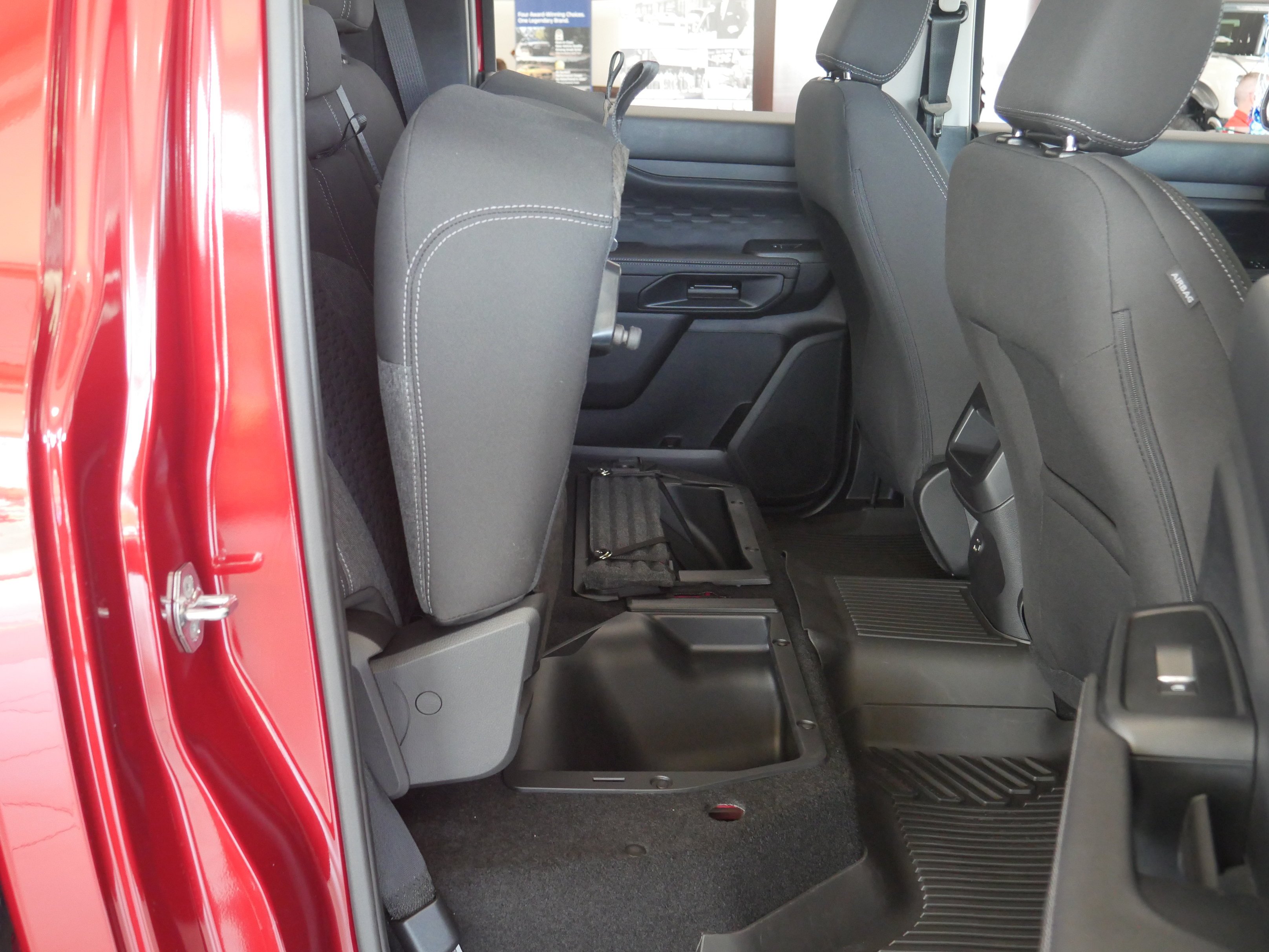 New 2026 Ruby Red Metallic Tinted Clearcoat Ford XLT image 28