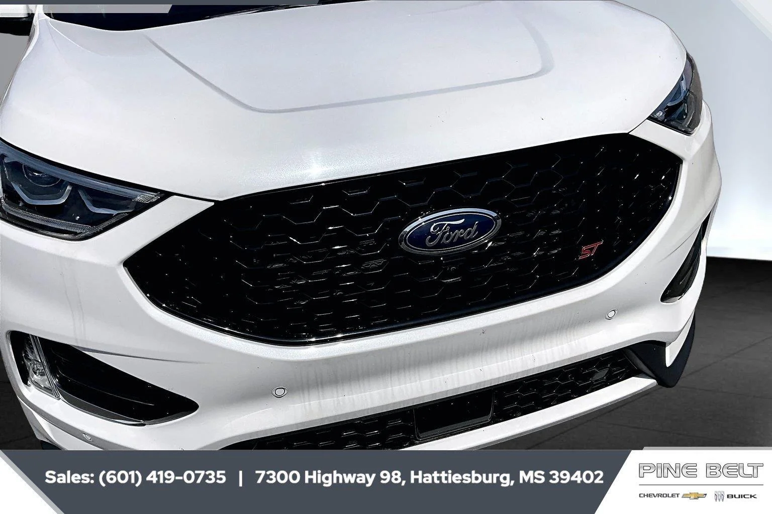 Used 2024 Star White Metallic Tri-Coat Ford ST image 22