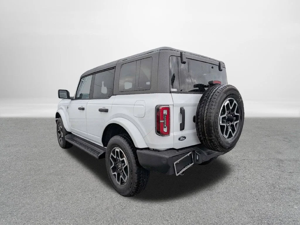 New 2026 Oxford White Ford Outer Banks® image 5