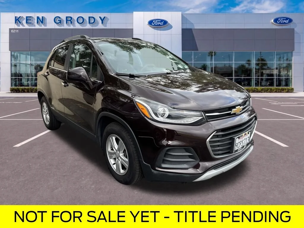Used 2020 Red Chevrolet LT image 1