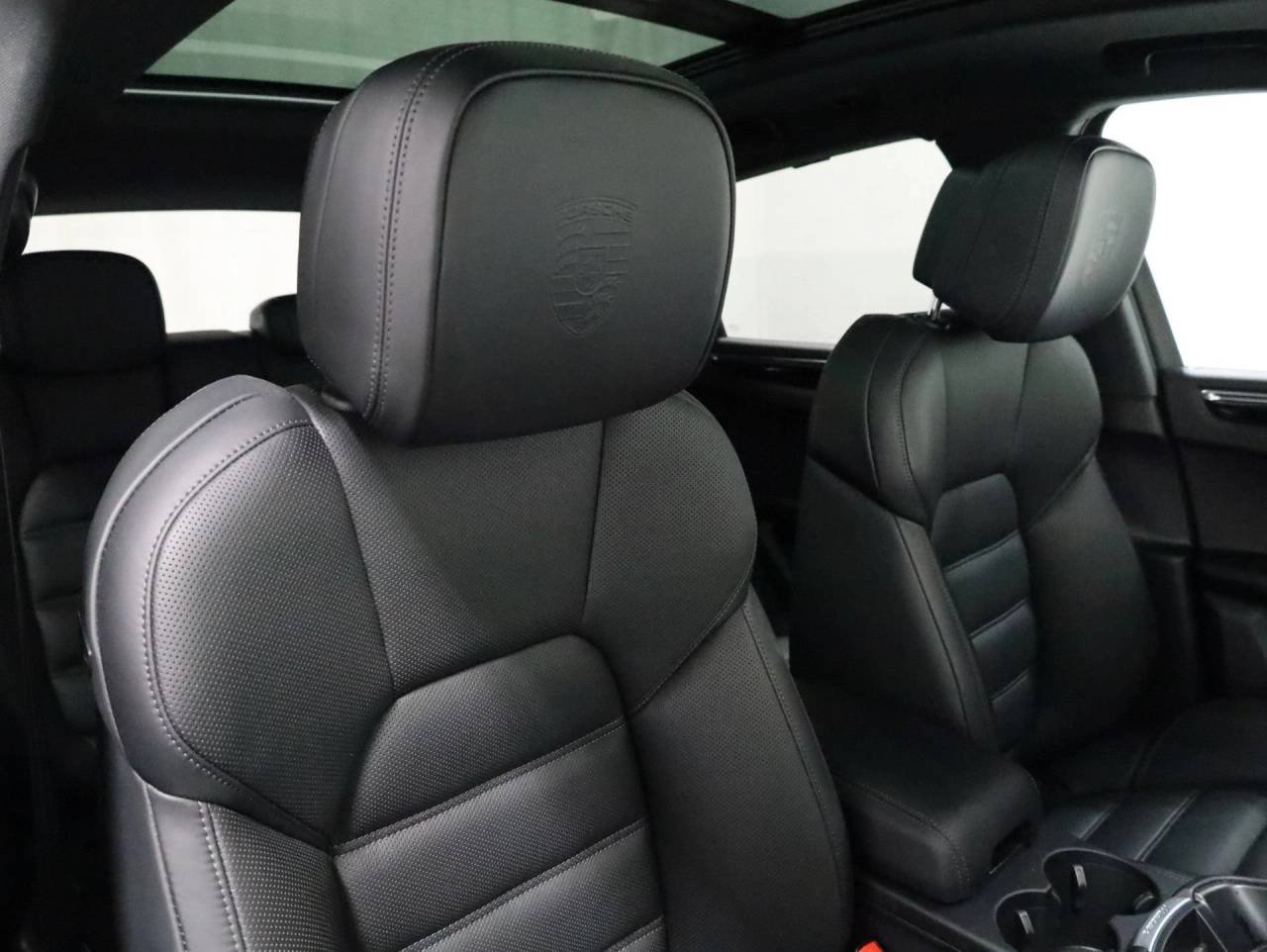 2026 Porsche Macan Base - Photo 22