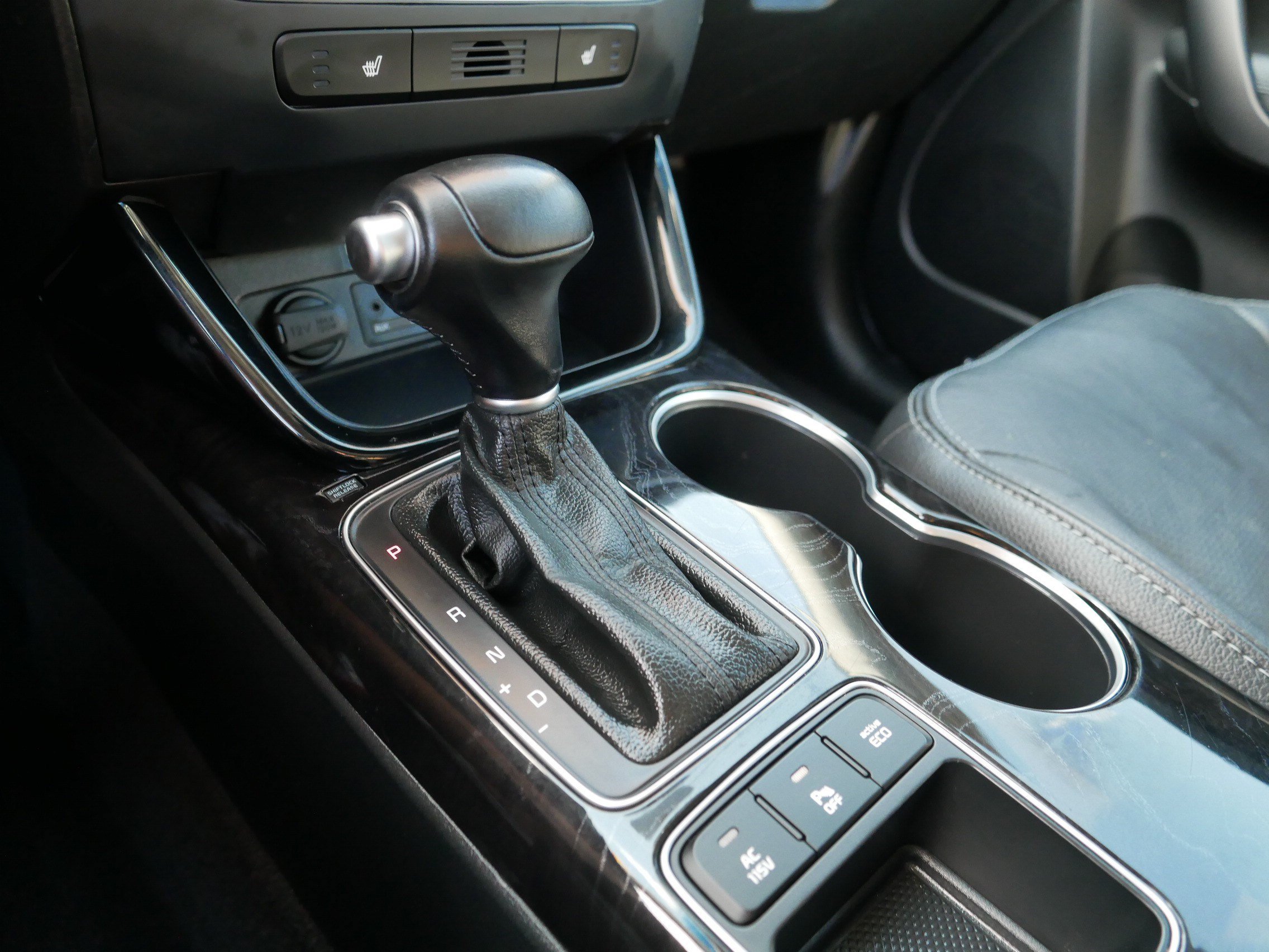 Certified Used 2015 Ebony Black Kia EX image 24
