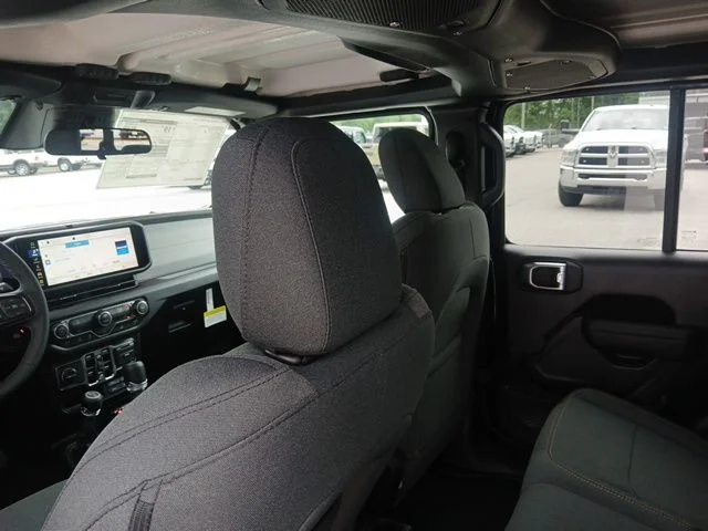 New 2026 Black Clear-Coat Exterior Paint Jeep Sport S image 10
