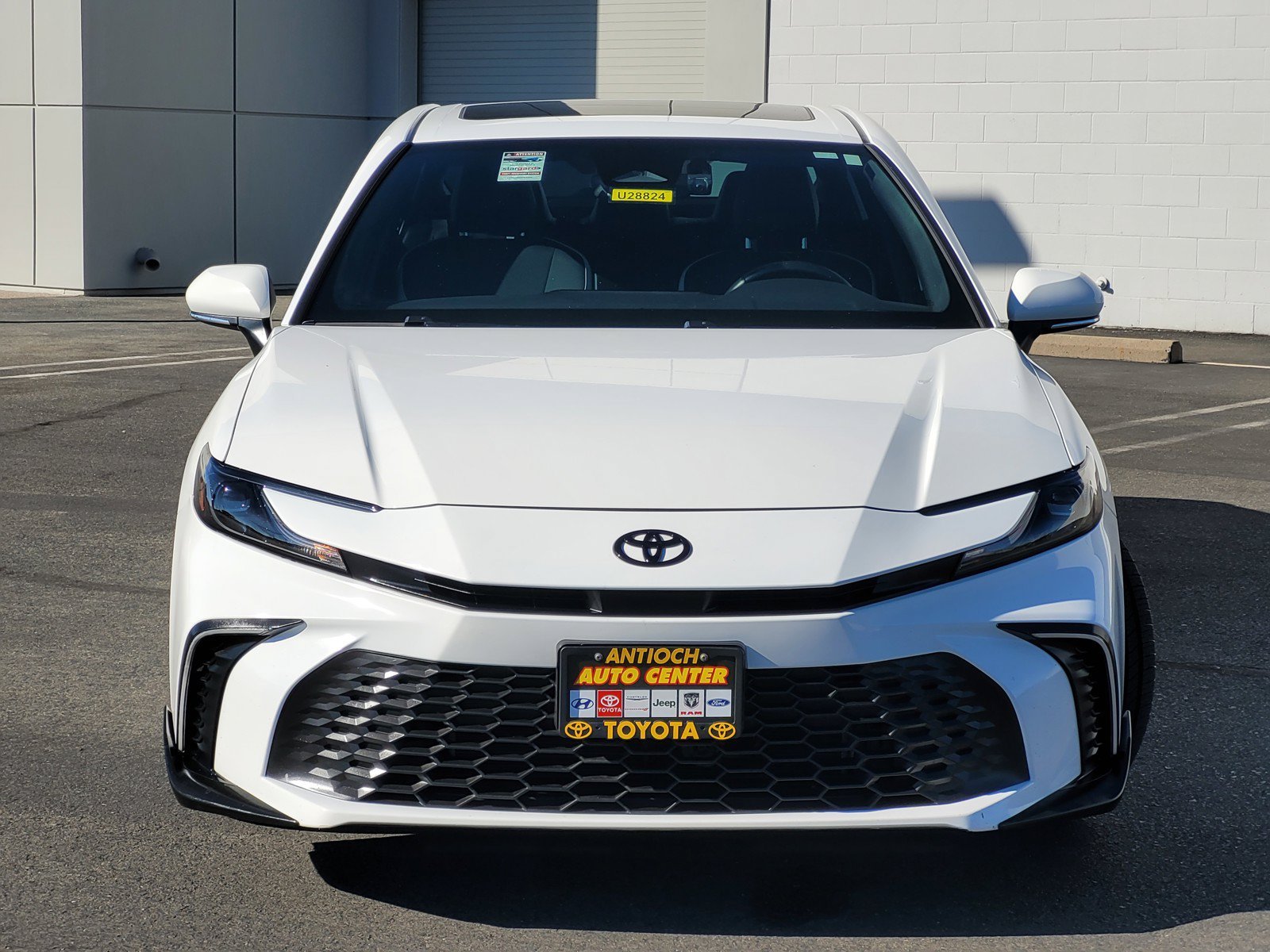 Used 2025 White Toyota  image 2