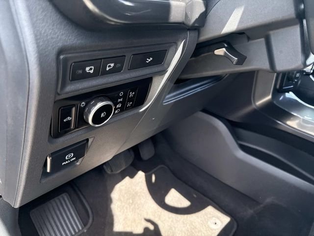 Used 2023 Carbonized Gray Metallic Ford XLT image 28