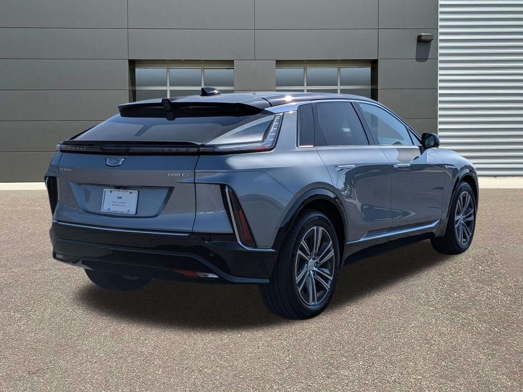 New 2026 Argent Silver Metallic Cadillac Luxury image 5