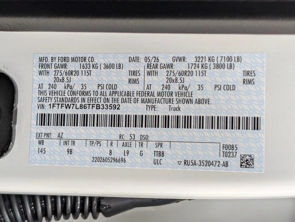 New 2026 Star White Metallic Tri-Coat Ford Platinum® image 32