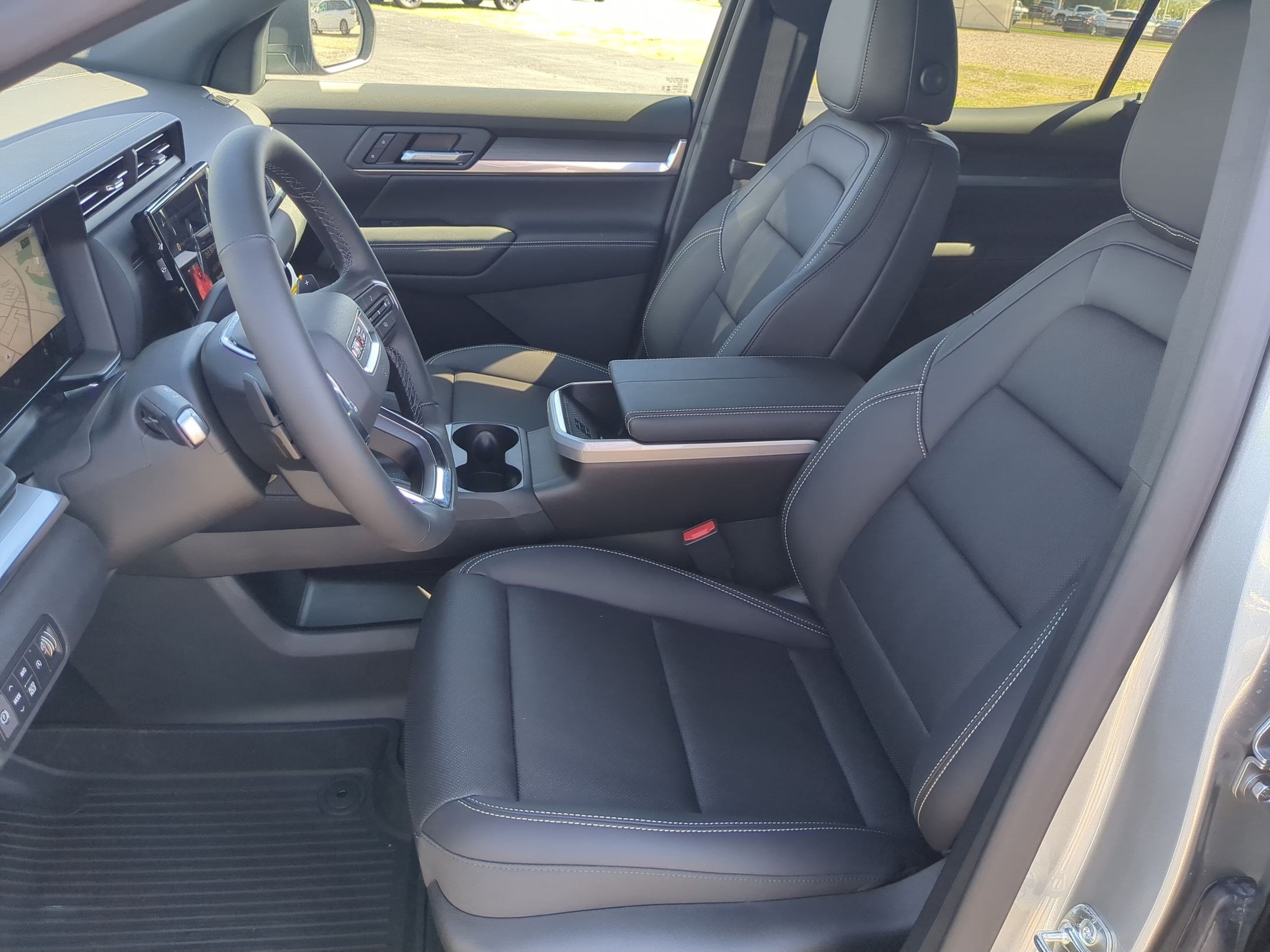 New 2027 Sterling Metallic GMC Elevation image 13