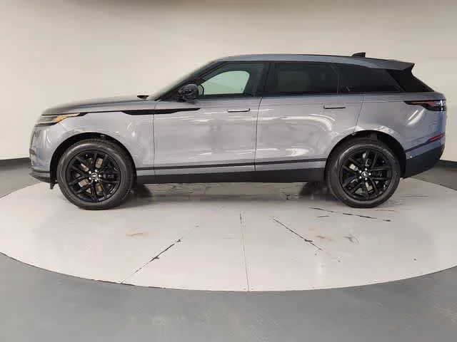 Used 2026 Zadar Grey Premium Metallic Land Rover S image 5