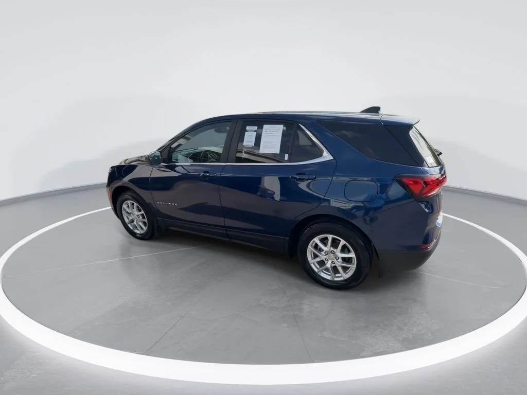 Used 2023 Blue Chevrolet LT image 6