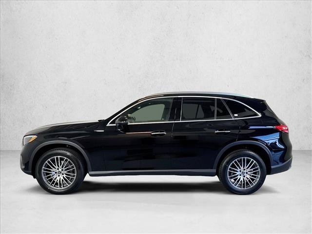 New 2026 Black Mercedes-Benz GLC 300 image 38