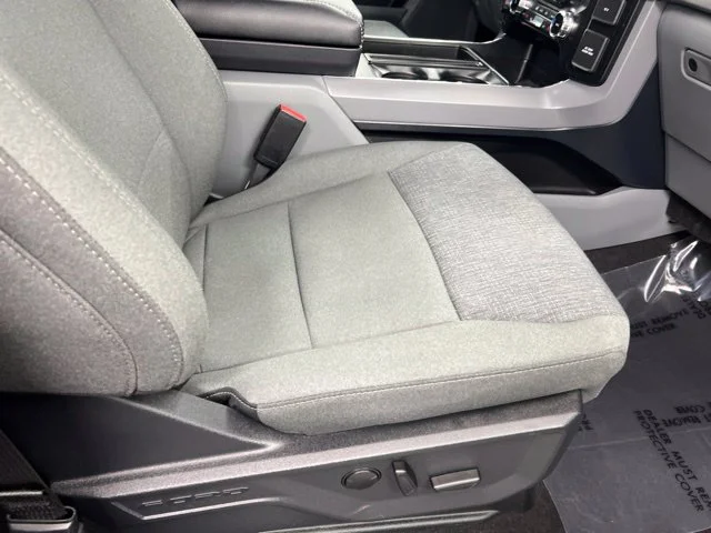 Used 2024 Gray Ford XLT image 20