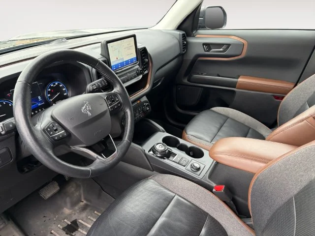 Used 2021 Black Ford Outer Banks image 11