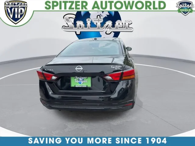 Used 2024 Black Nissan 2.5 SV image 8