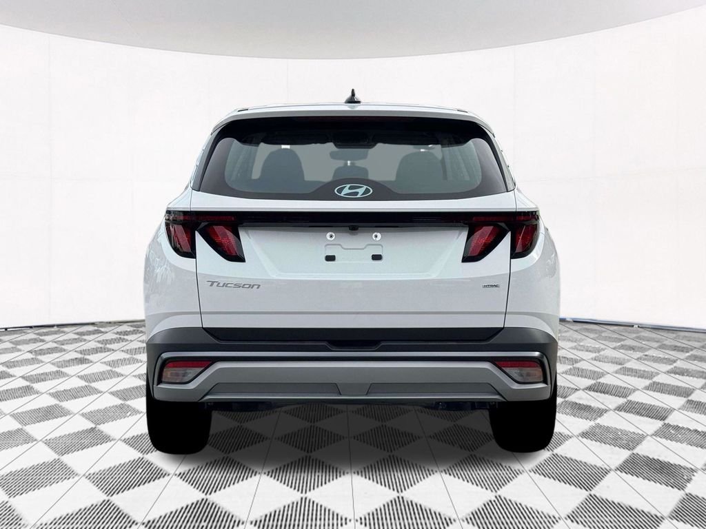 New 2026 White Hyundai SE image 9