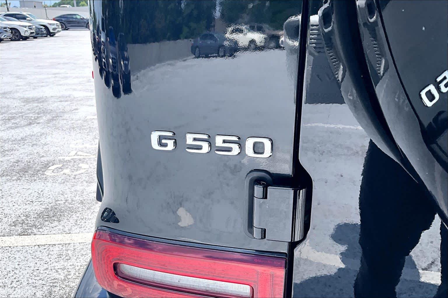 Used 2019 Obsidian Black Metallic Mercedes-Benz G 550 image 30