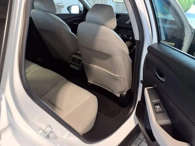2025 Honda Accord LX - Photo 22