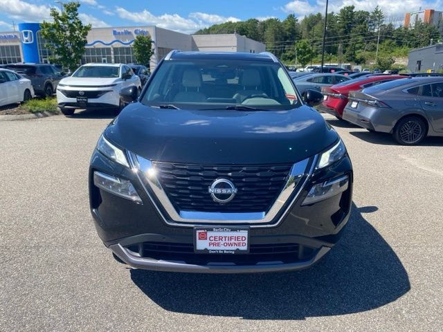 Used 2023 Super Black Nissan SL image 36