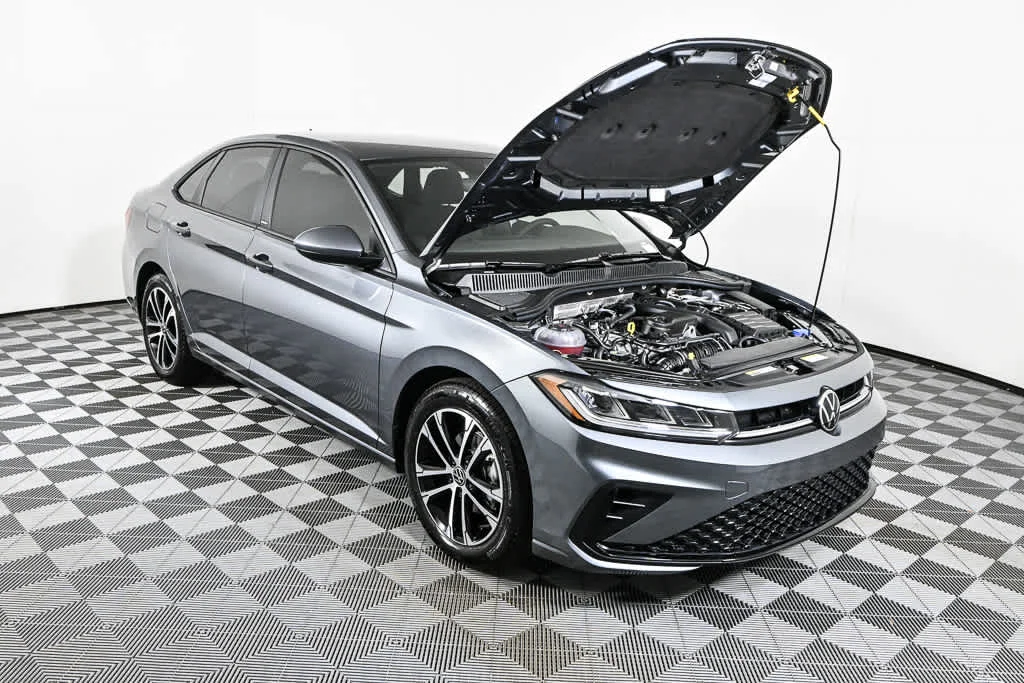 New 2026 Platinum Gray Metallic Volkswagen Sport image 31