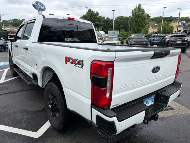 Used 2024 White Ford XL image 5